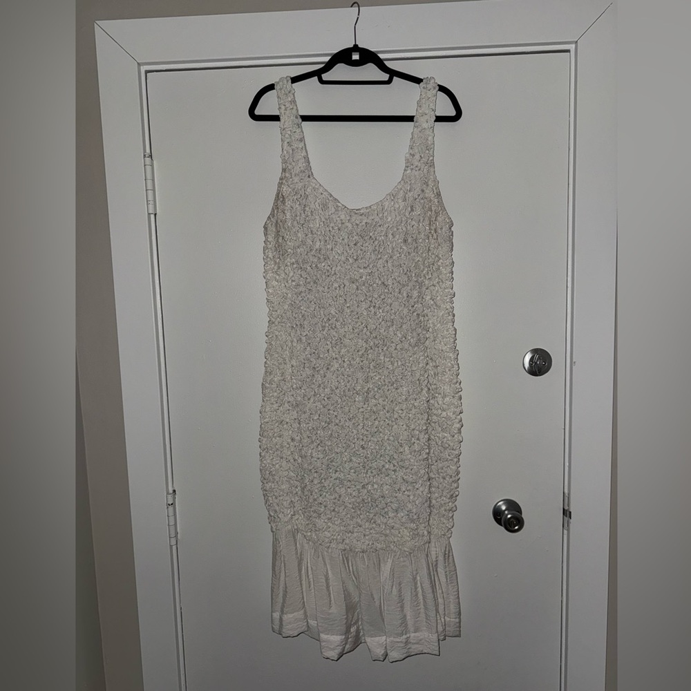 Whit Dress